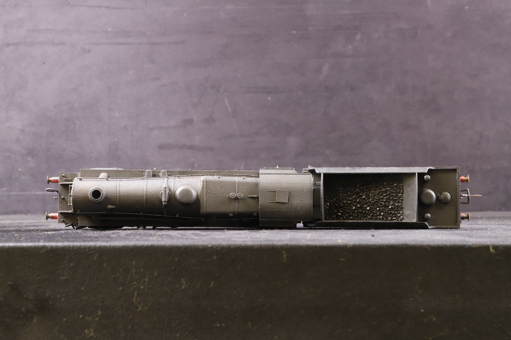 WORKSHOP Hornby OO R2249 LMS 2-8-0 Class 8F Loco, Un-numbered