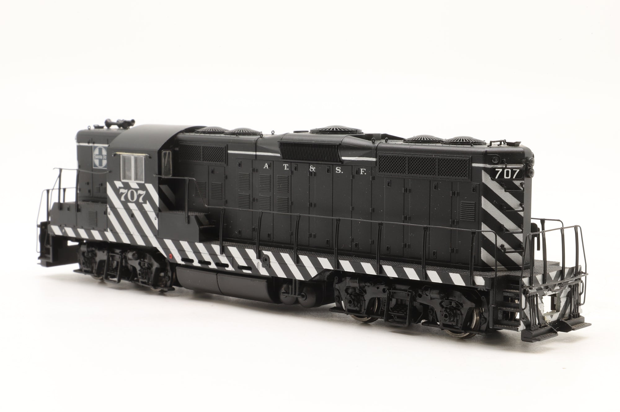 Proto 2000 HO 23614 GP9 II #707 in AT&SF Black