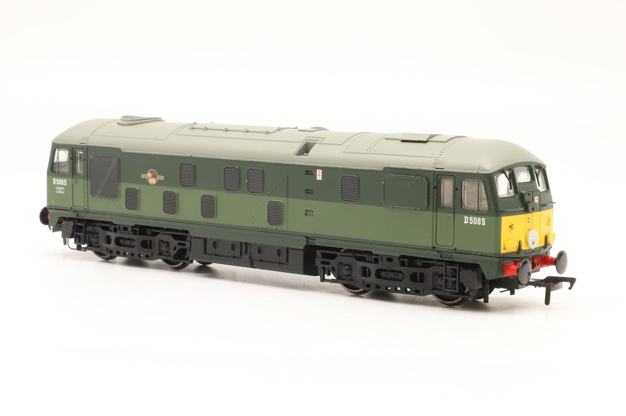 Bachmann OO 32-427 Class 24 D5085 in BR Two-Tone Green w/ SYPs