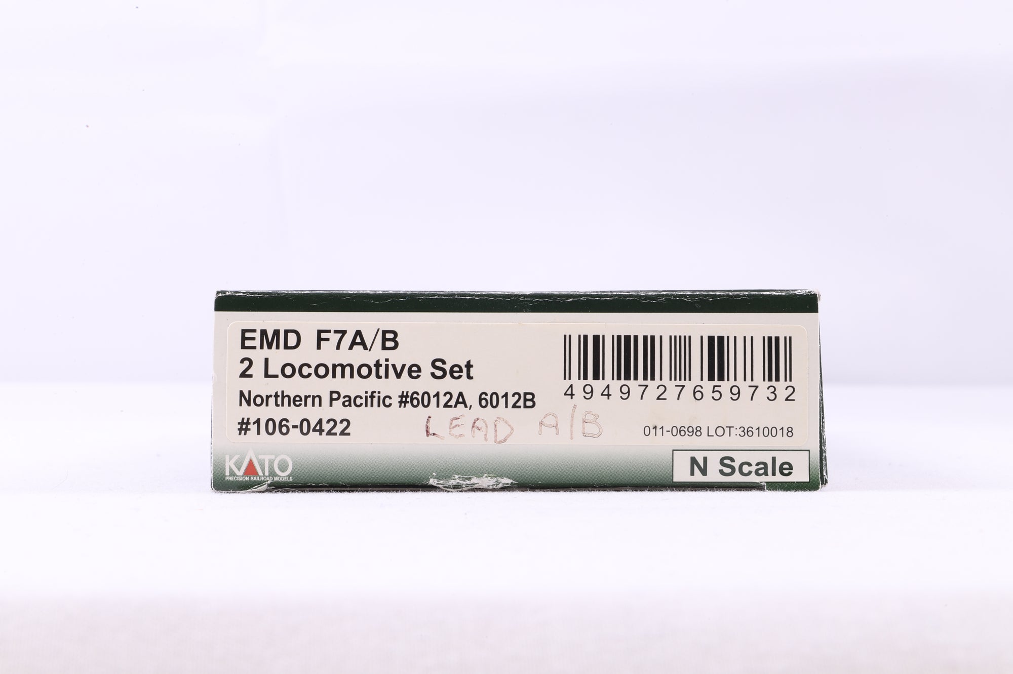 Kato N 106-0422 EMD F7A/B Set Northern Pacific '6012A' & '6012B'