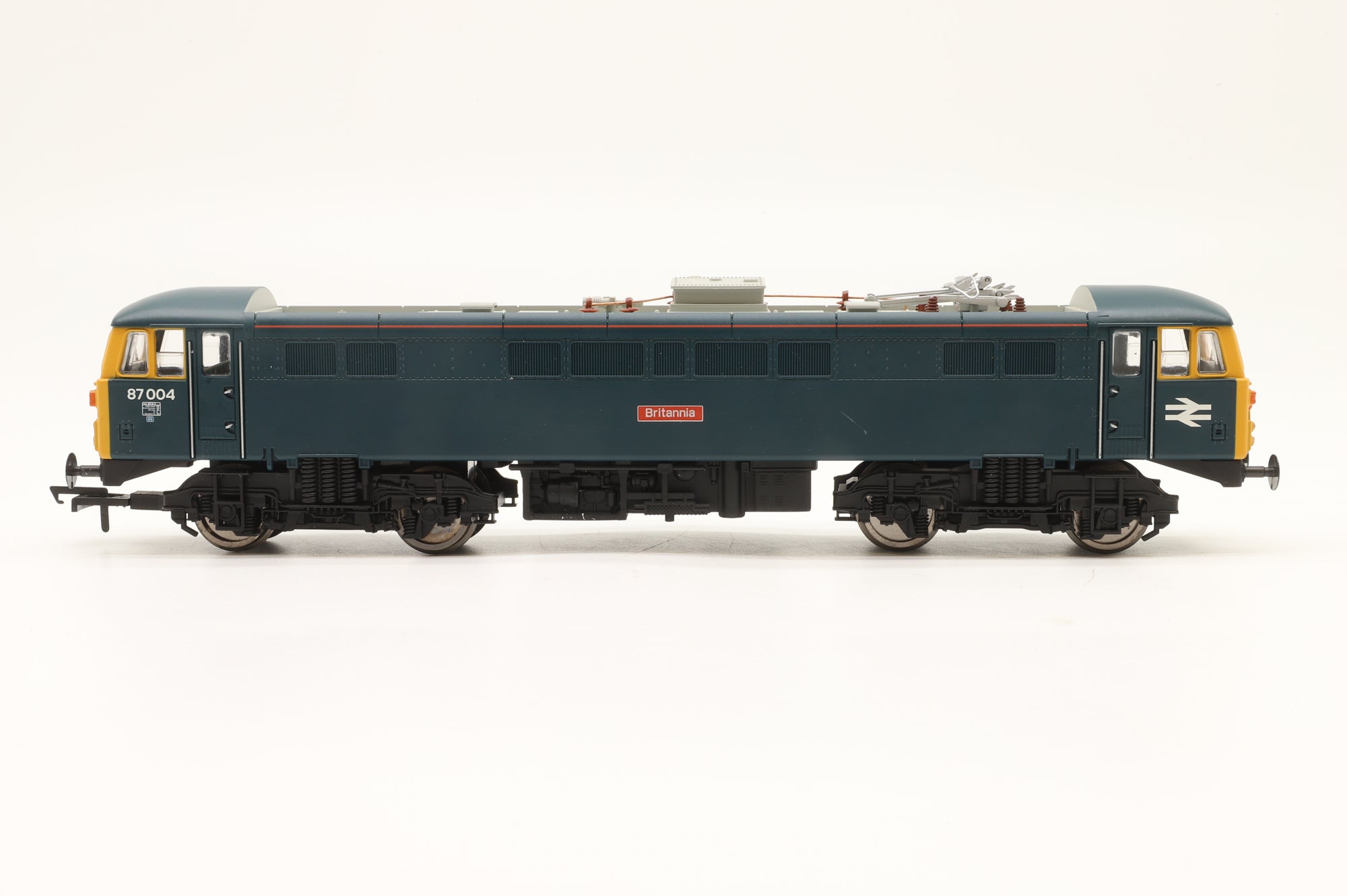 Hornby OO R2772 Class 87 87004 'Britannia' in BR Blue - DCC Sound