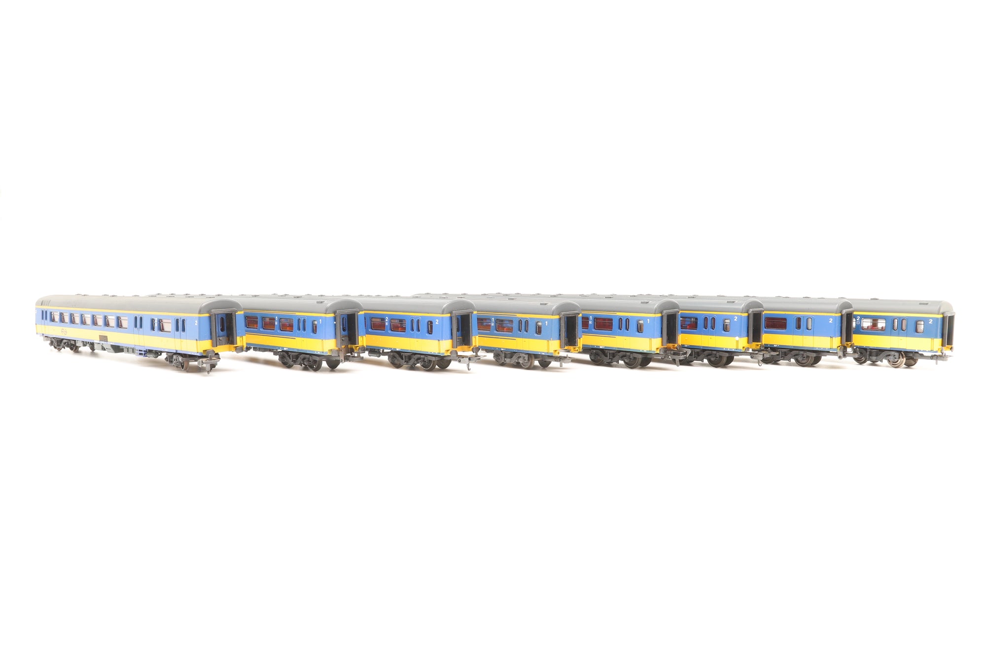 Lima HO Rake of 8x Intercity NS Coaches
