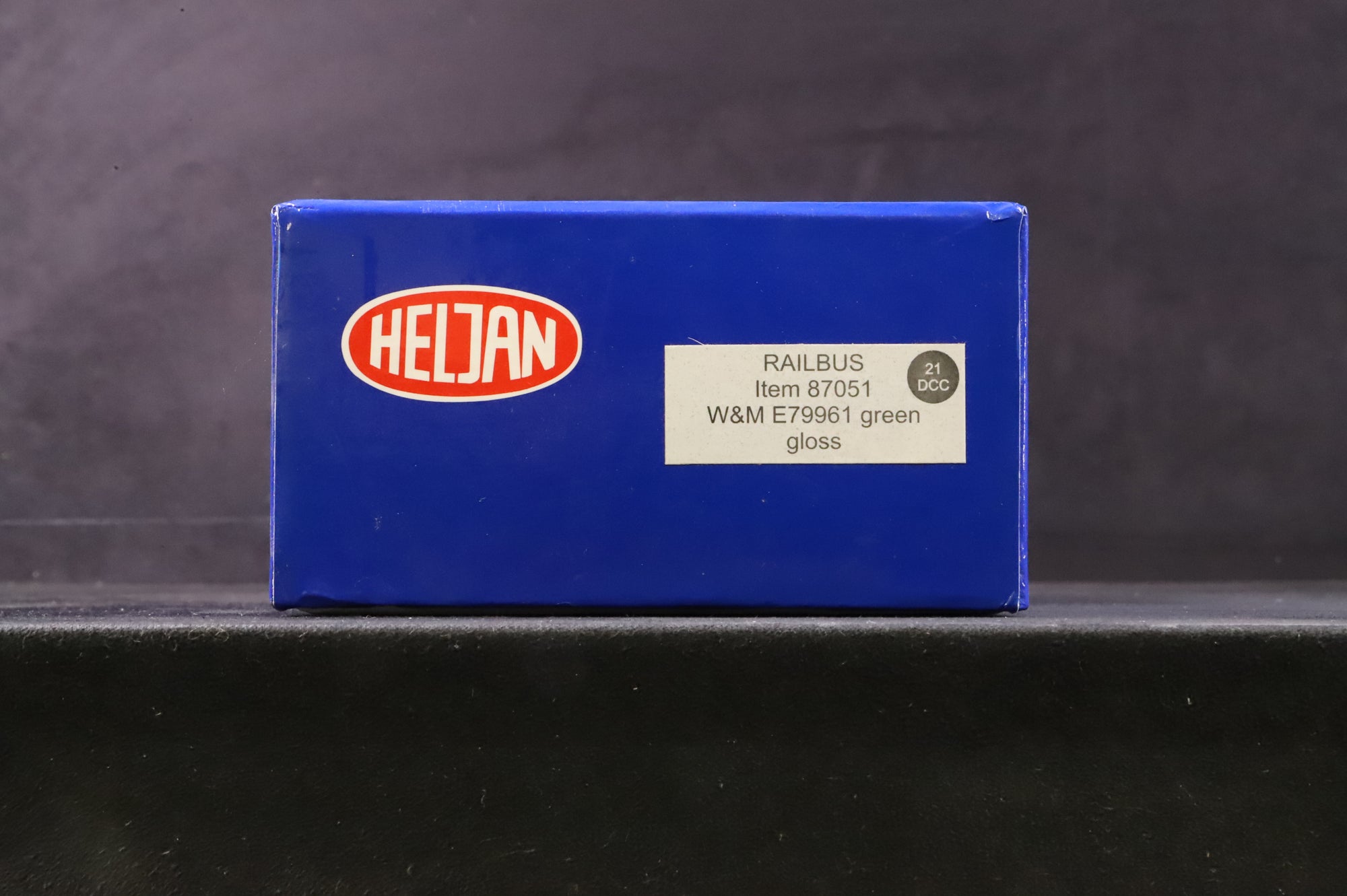 Heljan OO 87051 W&M Railbus E79961 in BR Green