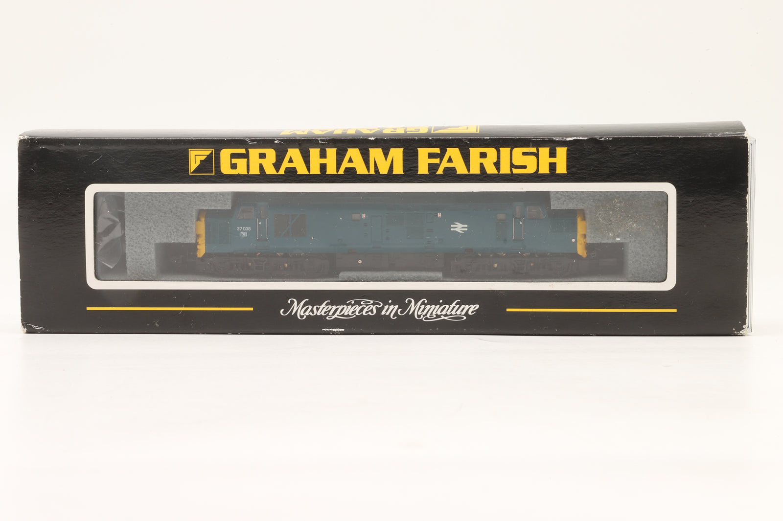 Graham Farish N 371-450 Class 37/0 37038 in BR Blue w/ Split Head Code Boxes