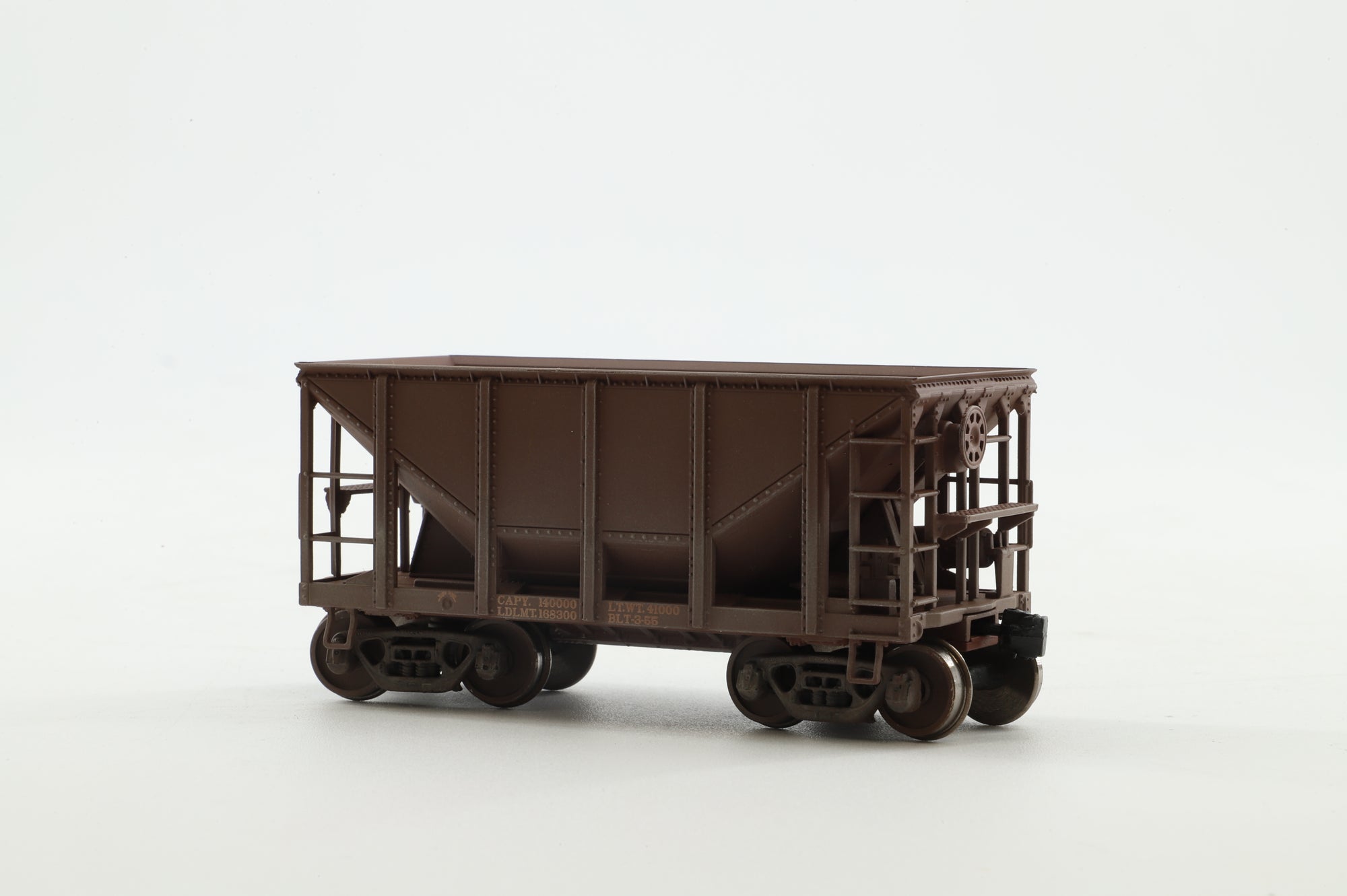 Walthers HO 932-40506 12-Pack of Michigan Ore Cars in Plain Brown - Pro-Weathered