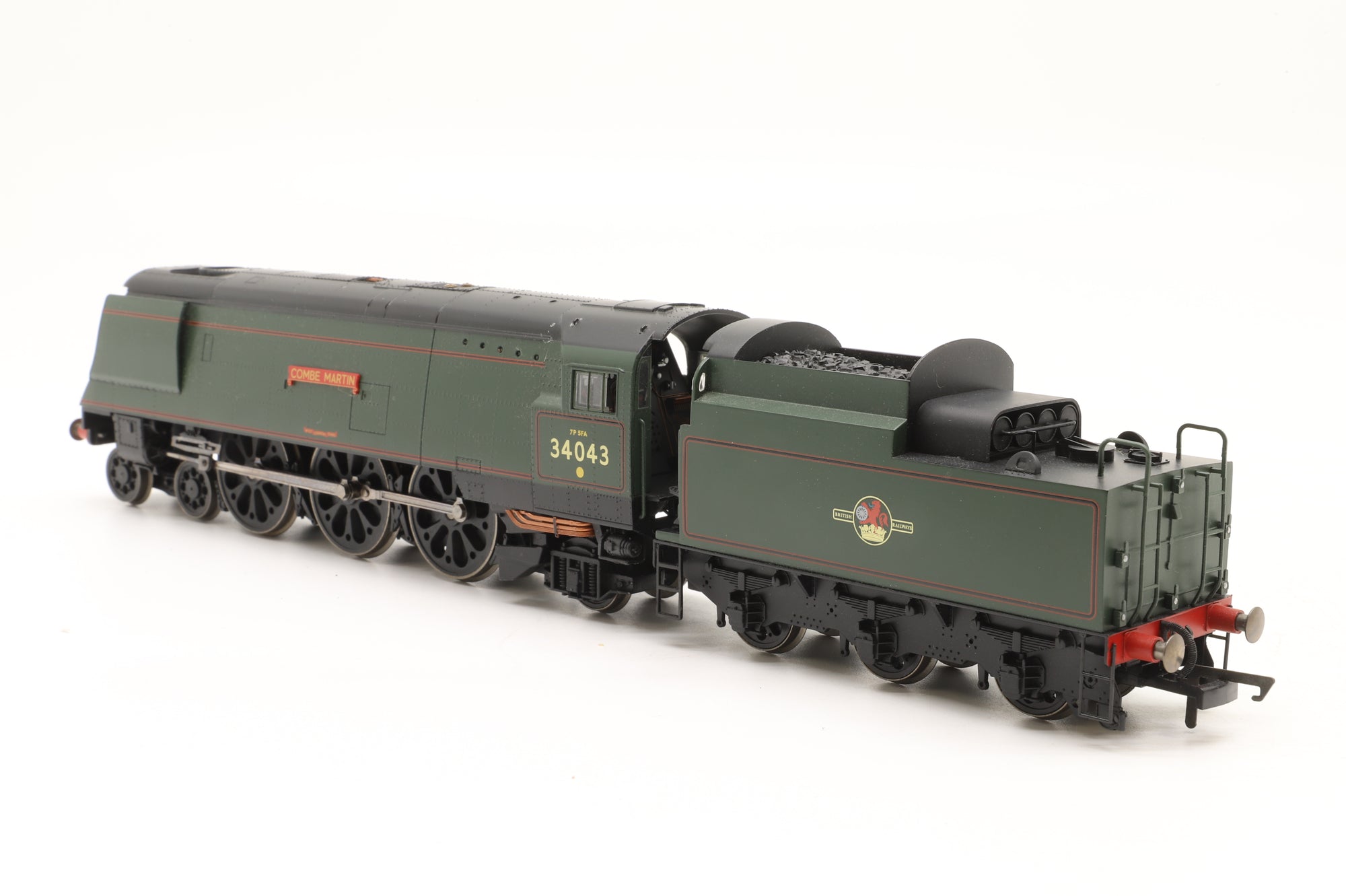 Hornby OO R2436 'The Pines Express' Train Pack