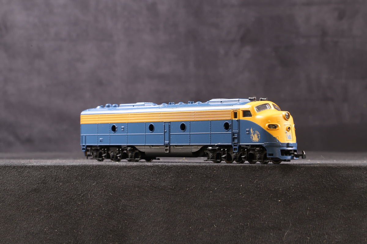 Rivarossi HO 1964 Diesel Locomotive &amp; Dummy Jersey Central Lines