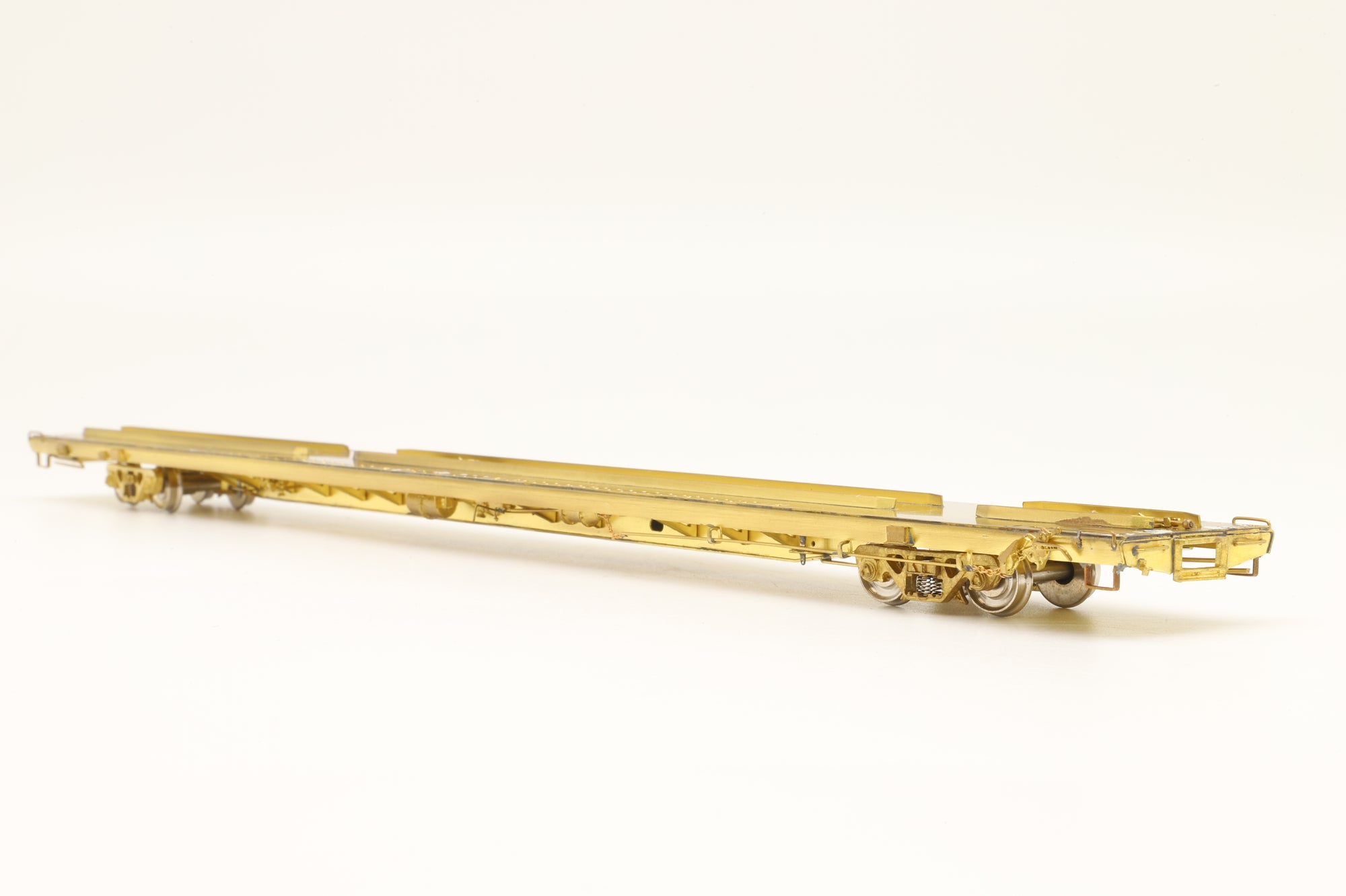 Overland Models/Ajin HO OMI-3025 TOFC Trailer Train Flat Car 89'-4'' Main Central 105081, Unpainted Brass