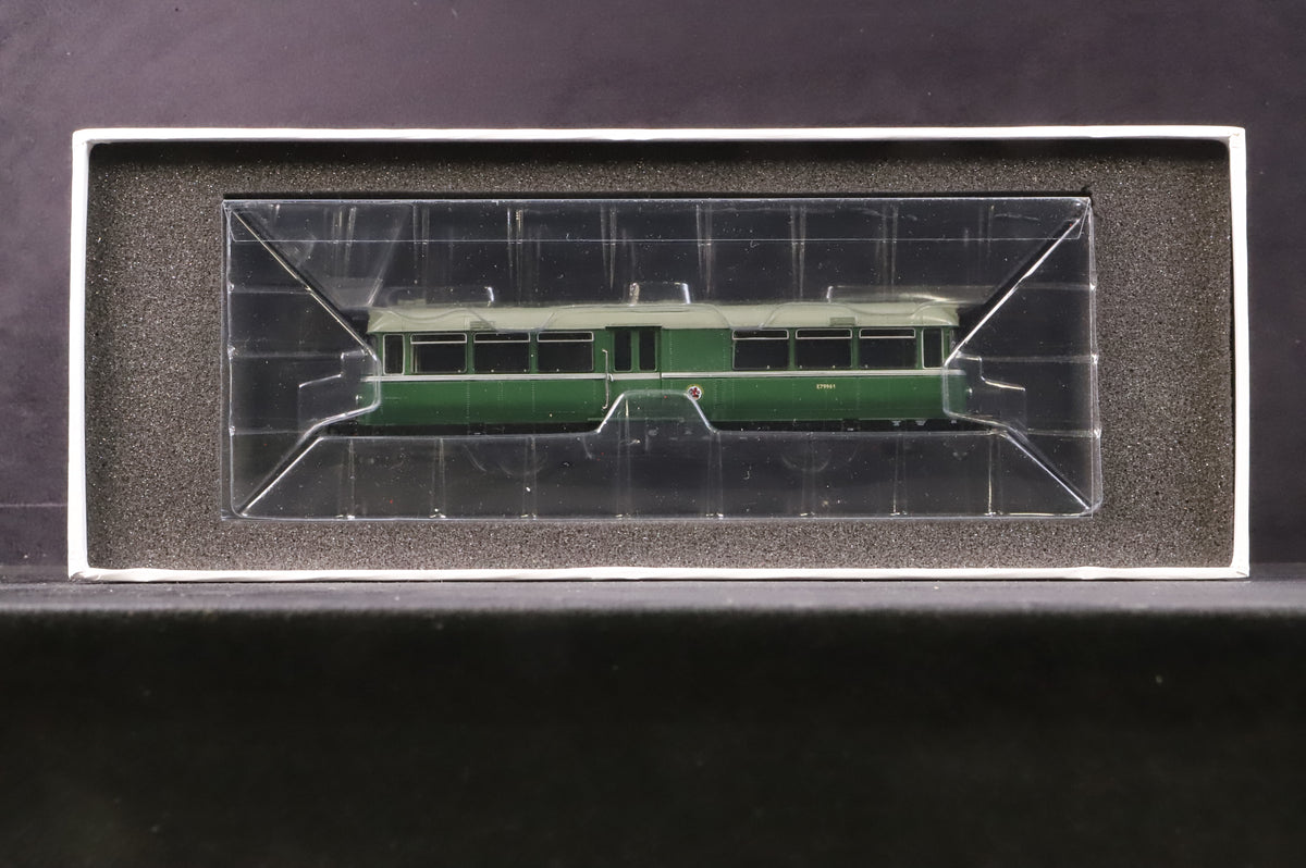 Heljan OO 87051 W&amp;M Railbus E79961 in BR Green