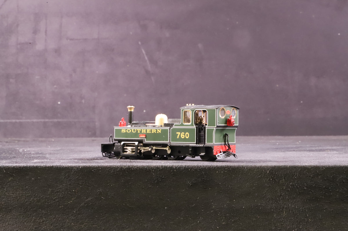Heljan OO9 99511 L&amp;B Tank No.760 EXE in SR Lined Green