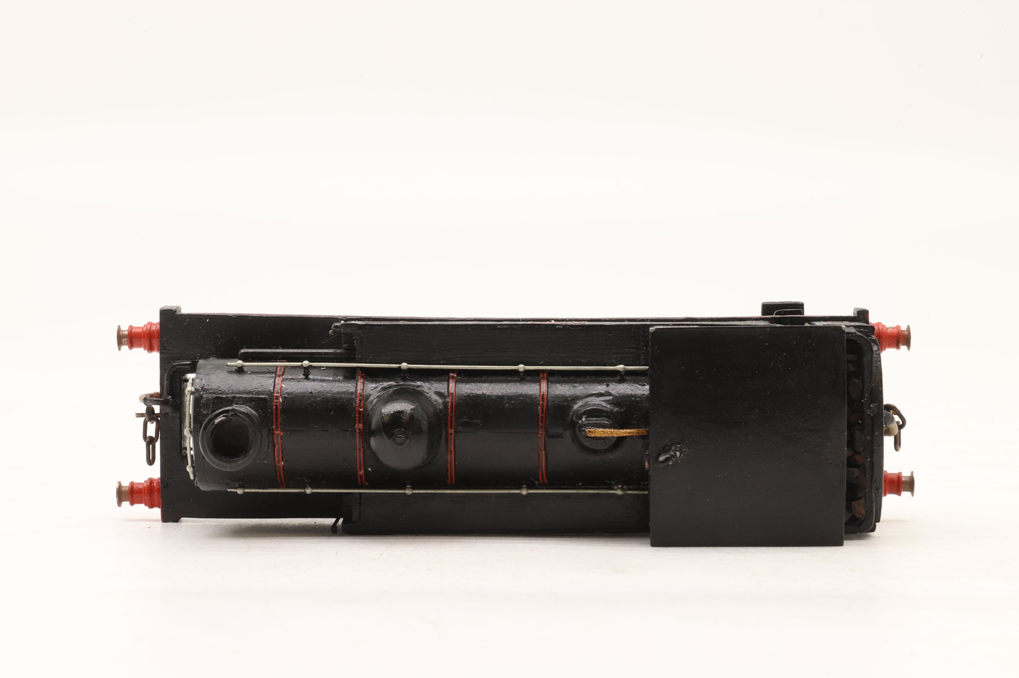 Kit Built OO LNWR Chopper Tank 2-4-0 '2211' LNWR Lined Black