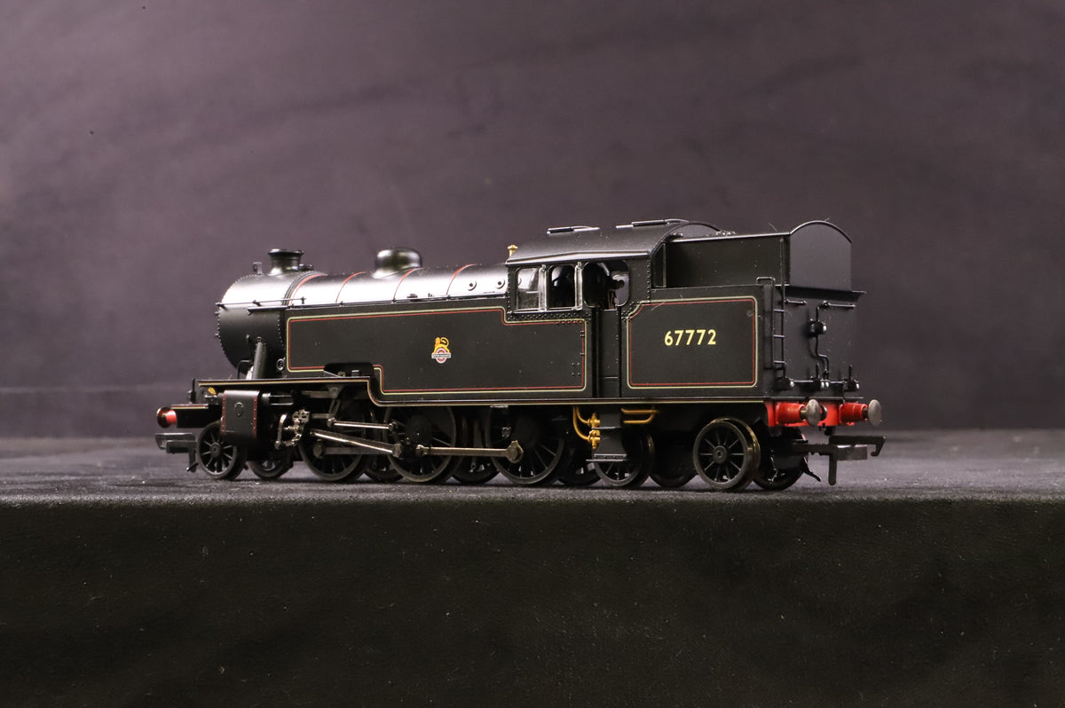 Hornby OO R2913 Thompson L1 &#39;67772&#39; BR Lined Black E/C