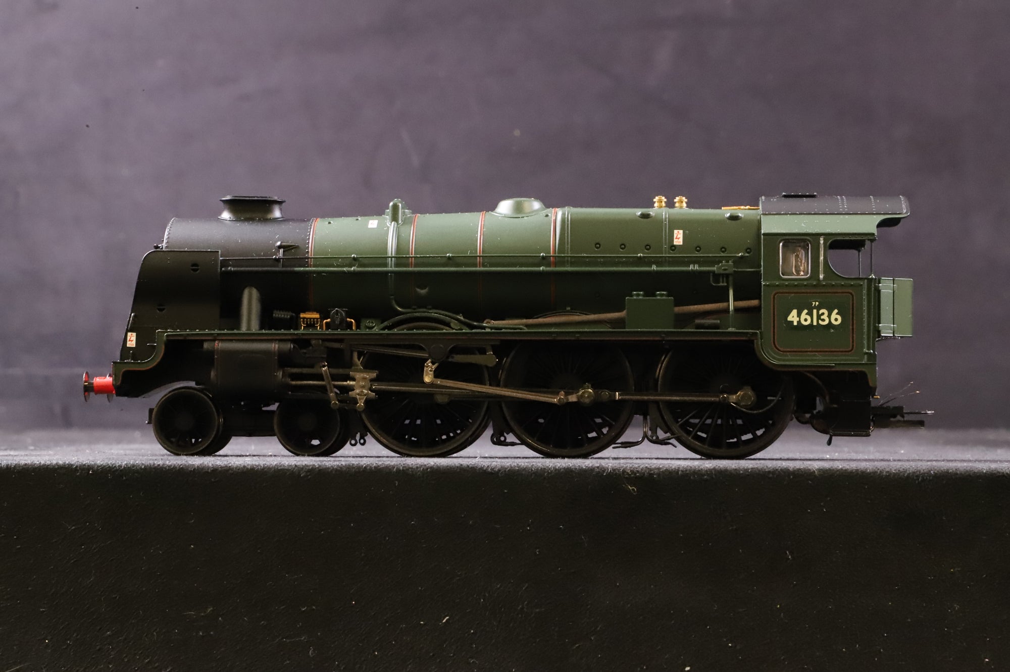 WORKSHOP Hornby OO R2630X Royal Scot Class 7P '46136' 'The Border Regiment' BR Green L/C DCC Removed Renamed