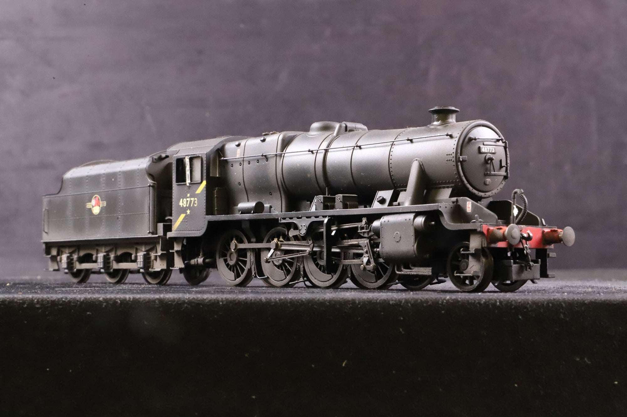 Hornby OO Class 8F '48773' BR Black L/C Weathered