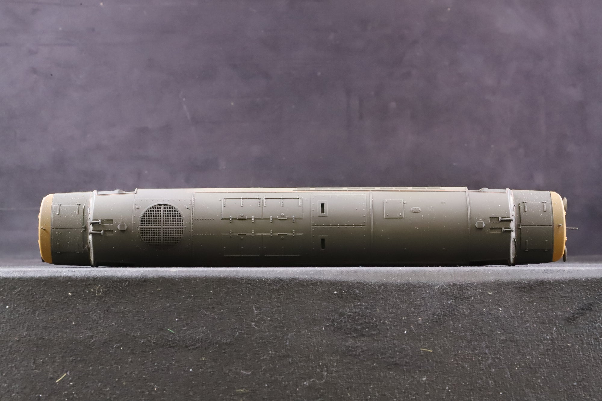 Bachmann OO Class 37 37406 'The Saltire Society' in Ex-BR Railfrieght Transrail Livery - Weathered