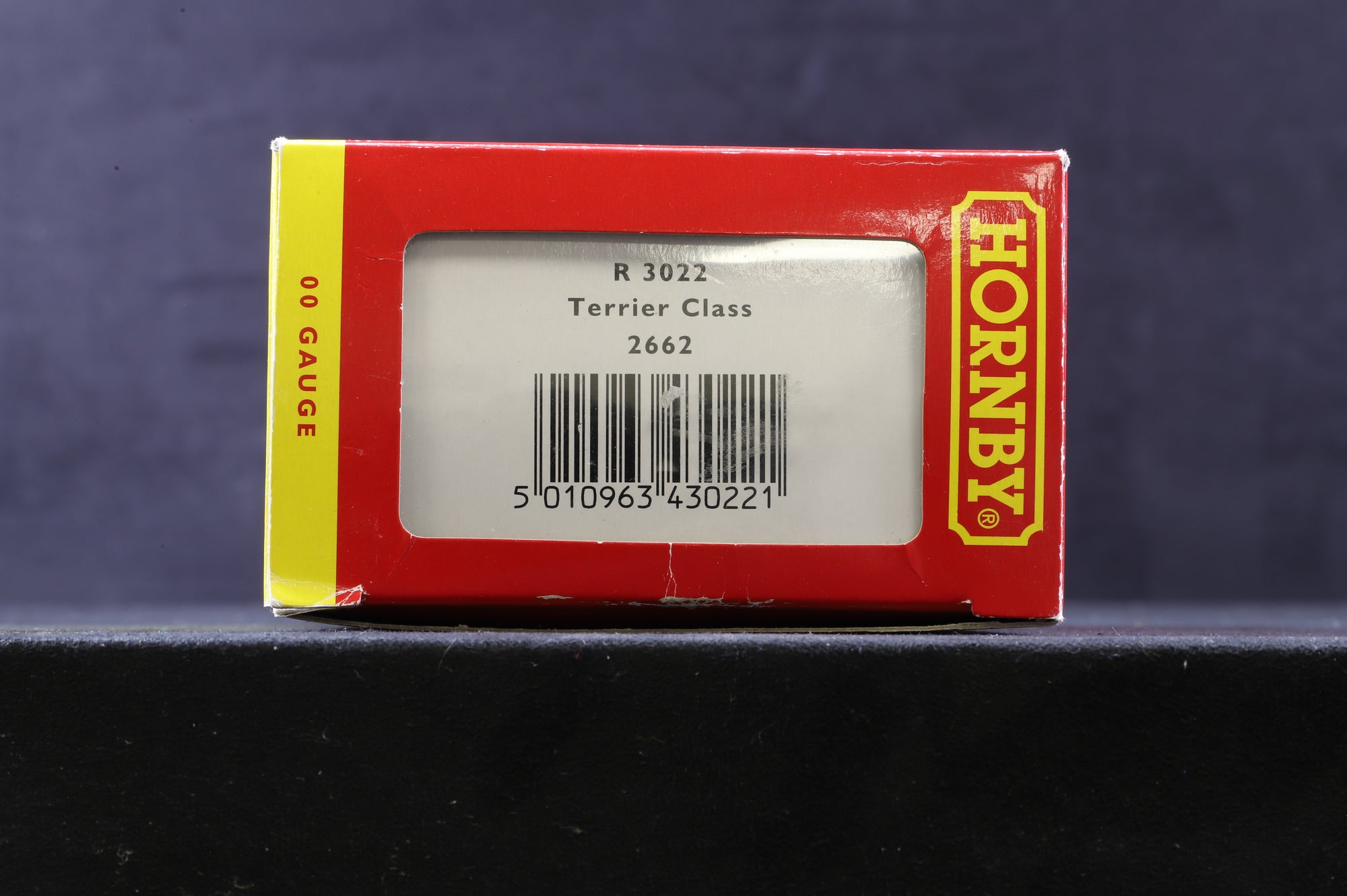 Hornby OO A1 Terrier 2647 in Lined SR Olive