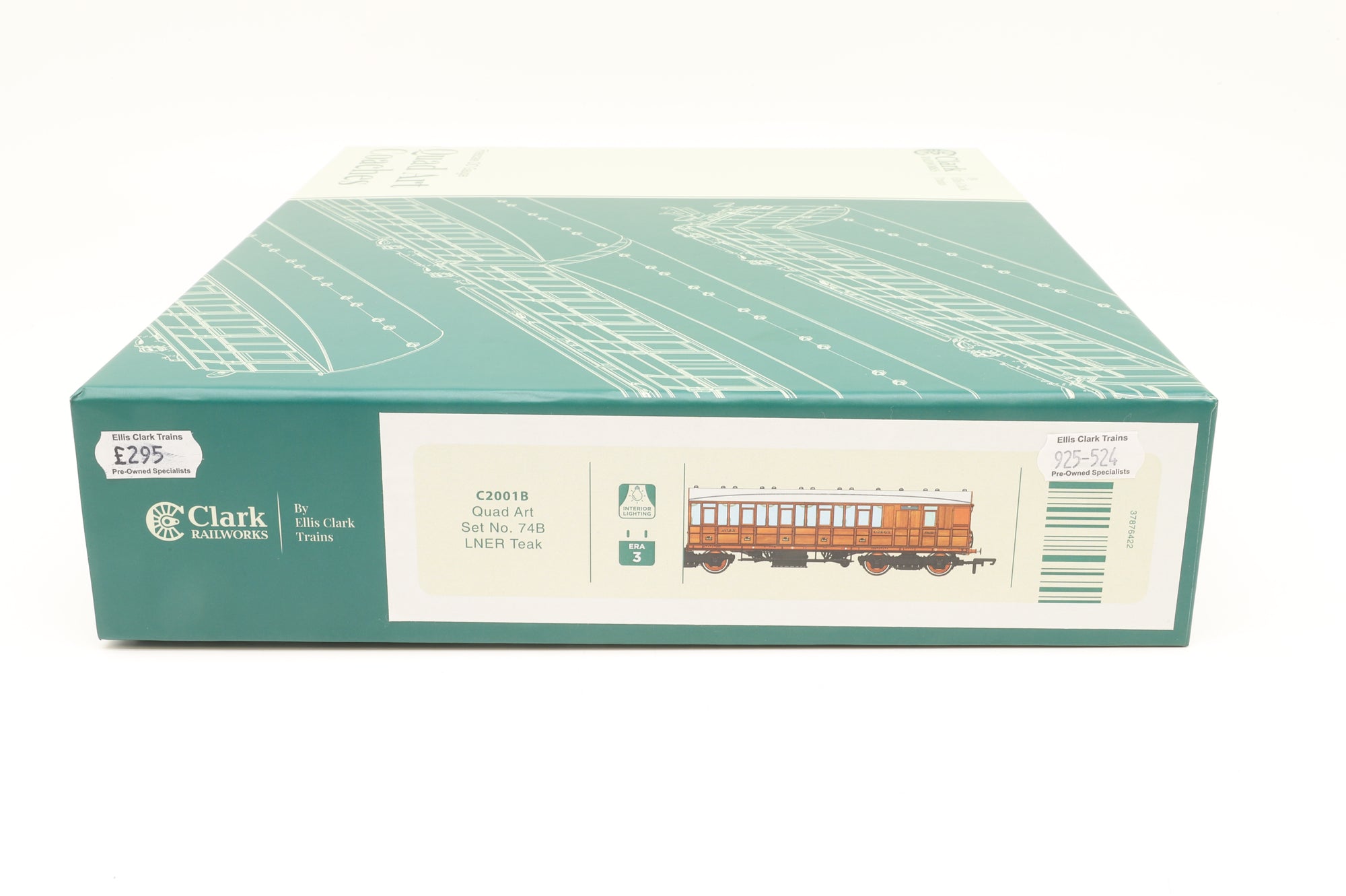 Clark RailWorks OO C2001B Quadart Coaches LNER Teak Set No.74B