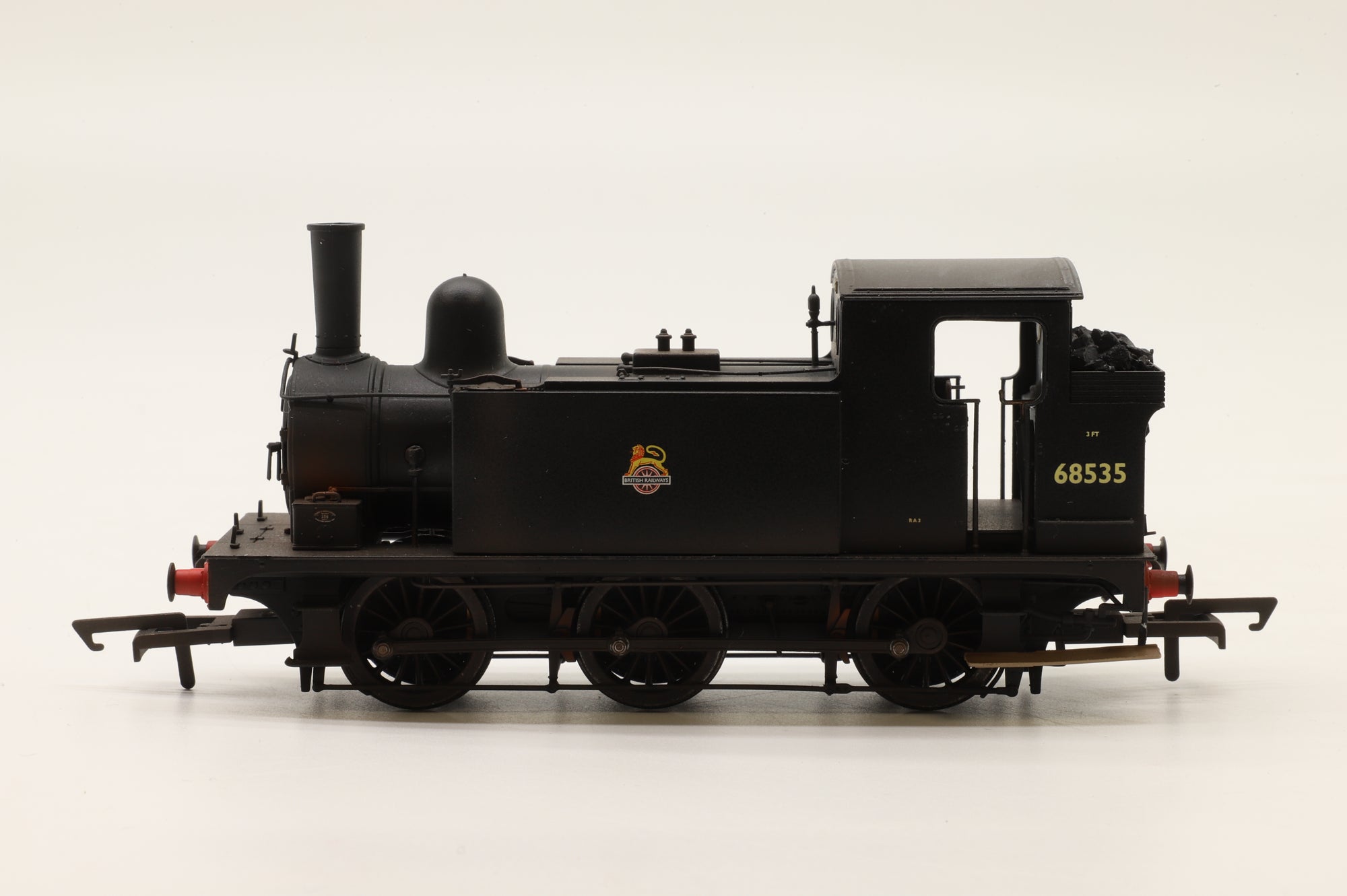 Accurascale OO ACC2434 J67 'Buckjumper' 68535 in BR Black w/ Early Crests – TMC Weathered