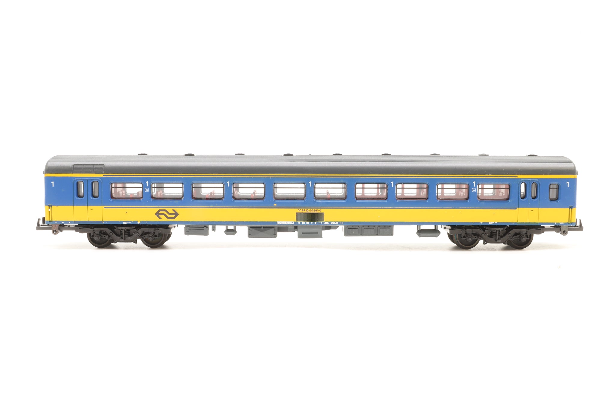 Lima HO Rake of 8x Intercity NS Coaches
