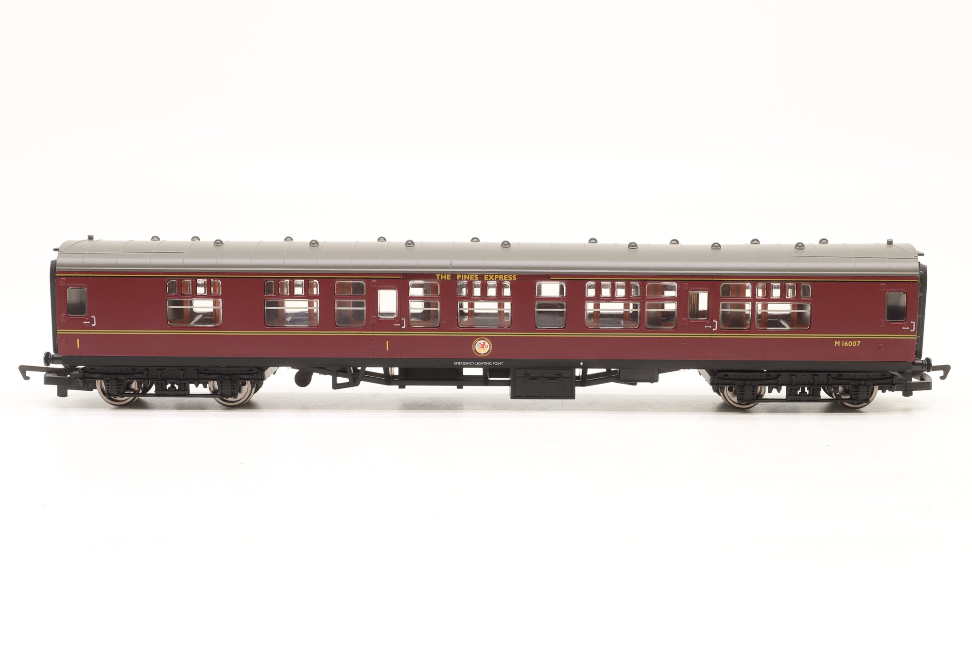 Hornby OO R2436 'The Pines Express' Train Pack