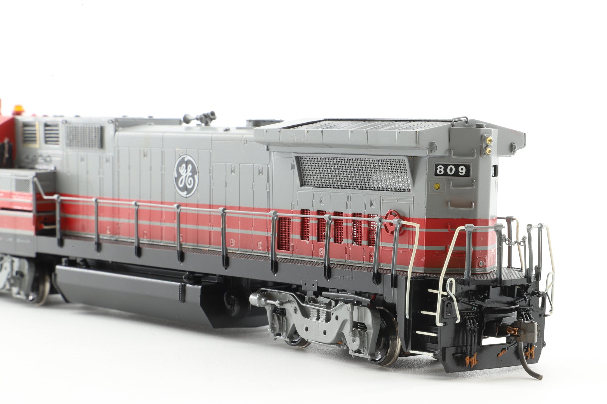 Overland Models HO Brass 5190 G.E. Demo Wide Cab Dash 8-40B No.809