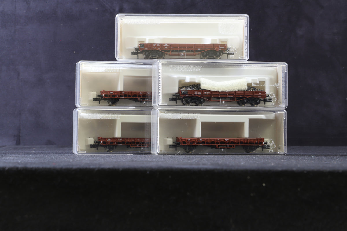Fleischmann N Rake Of 5 Flat Bed Wagons Inc. 8258x2, 8735 &amp; 87358701