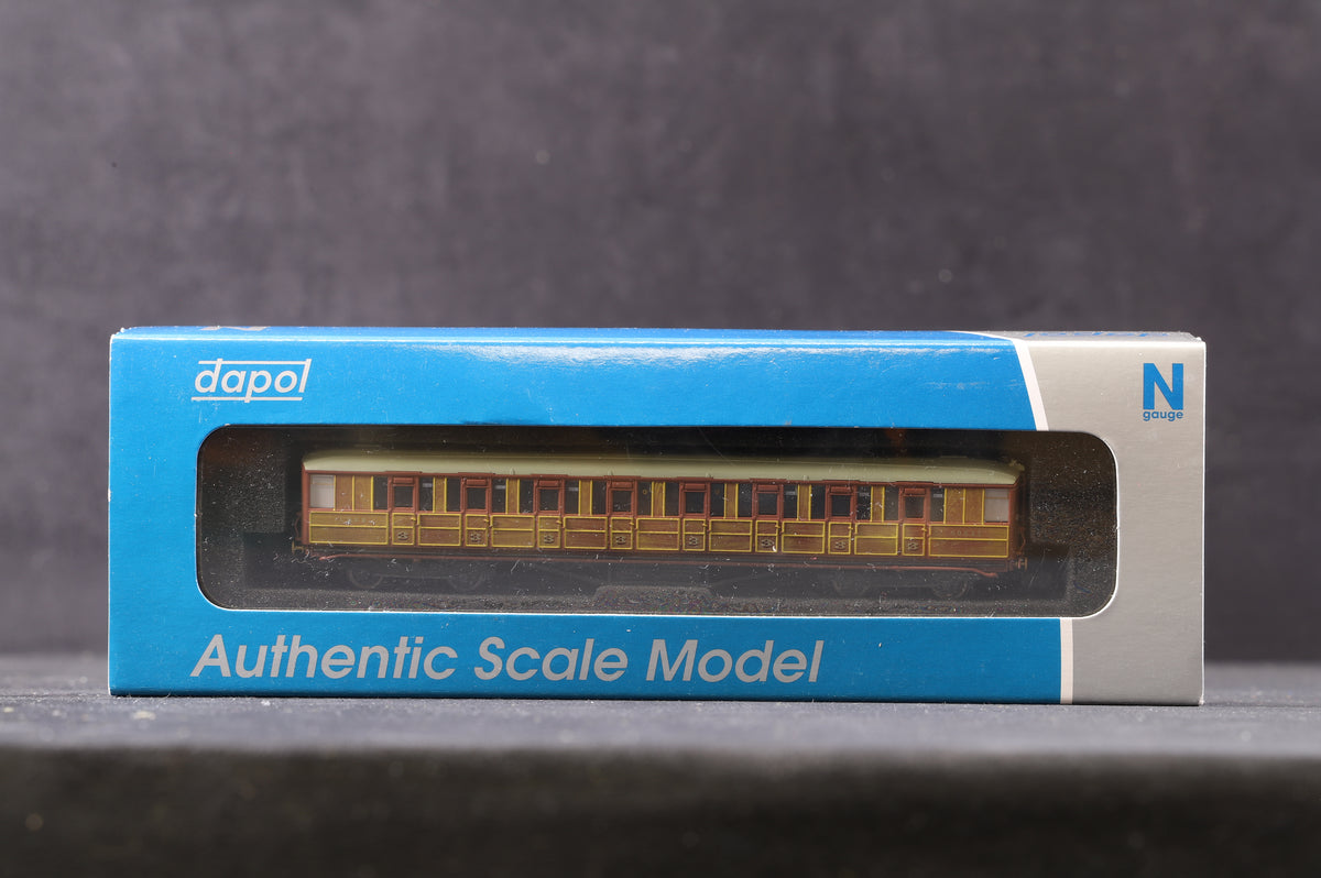 Dapol N 2P-011-004/ 105 Rake Of 3 Gresley Teak Coaches