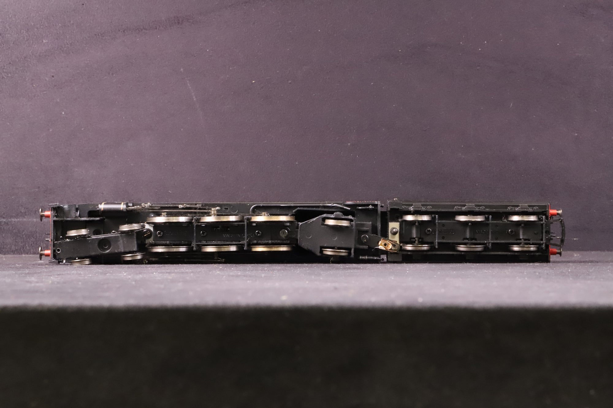 Hornby OO RR2311 Duchess Class '6242' 'City Of Glasgow' LMS Lined Black