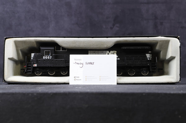 Locomotive Diesel Bachman Spectrum Ho DASH 8-40C NS 8667 – échelle HO – Comme Neuve
