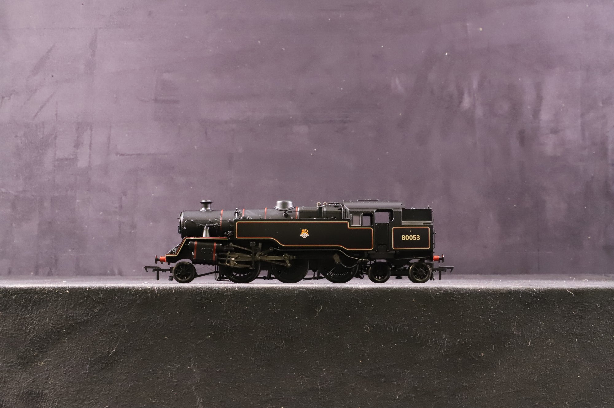 Bachmann OO 32-359 BR Standard Class 4MT Tank '80053' BR Black E/Emblem