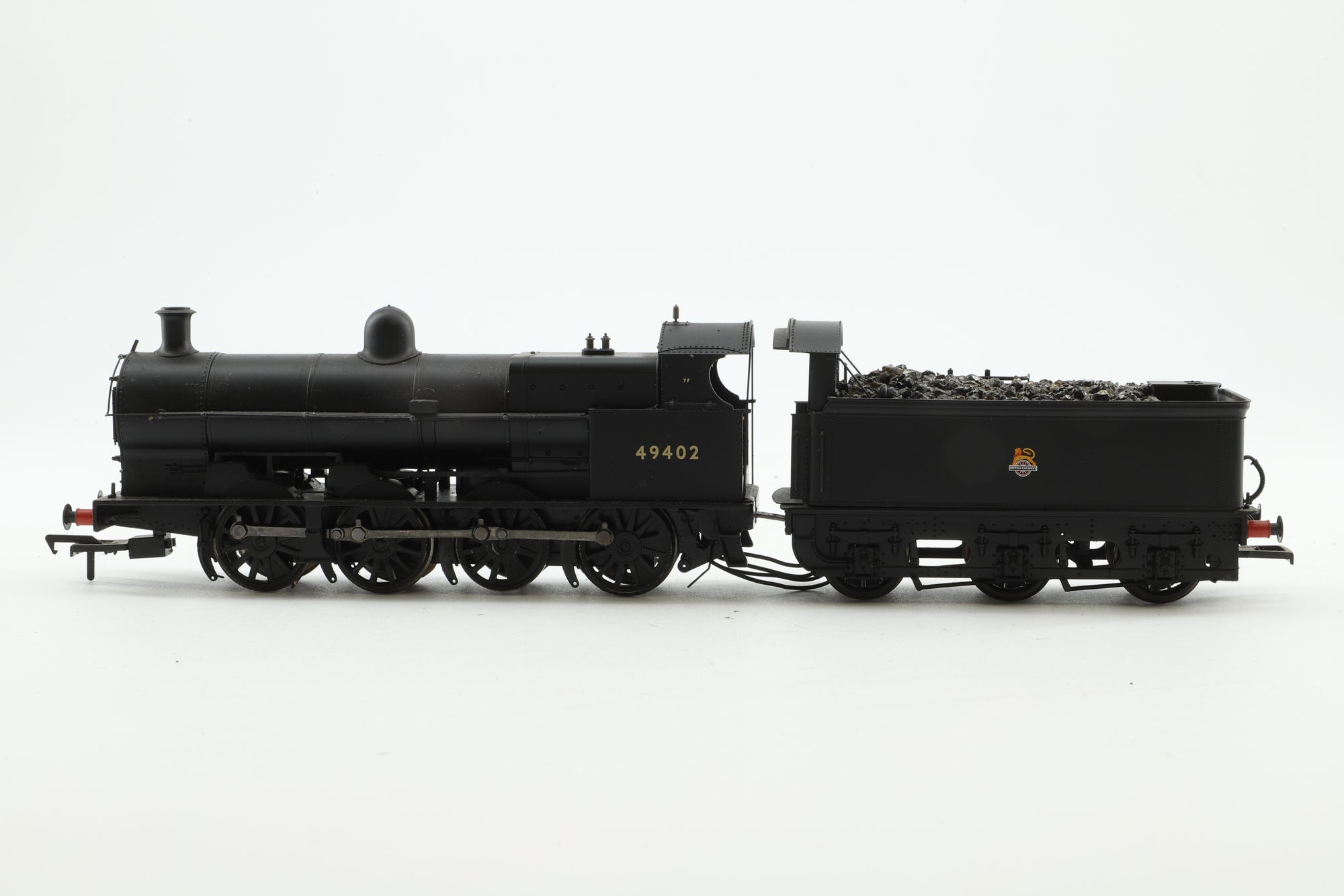 Bachmann OO 31-476A Class G2A 49402 in BR Black w/ Early Crests - DCC Sound