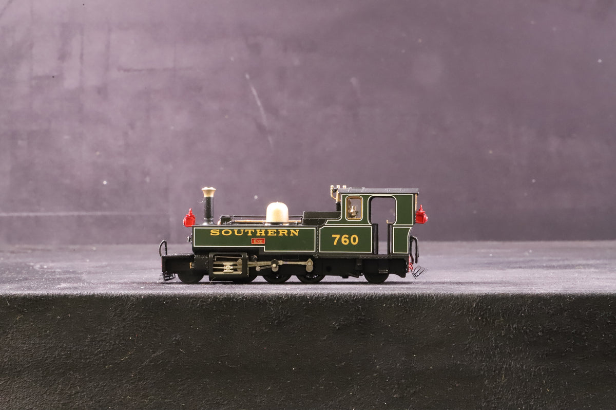 Heljan OO9 99511 L&amp;B Tank No.760 EXE in SR Lined Green