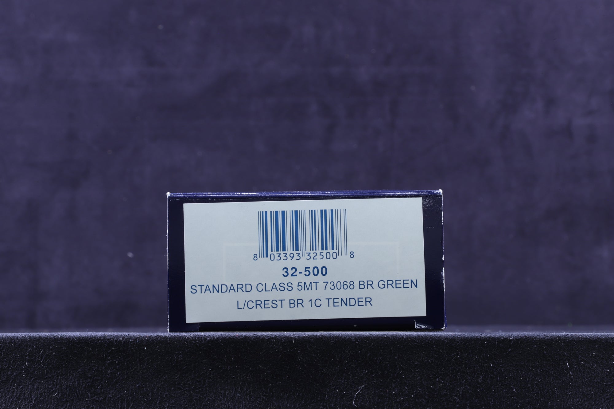 Bachmann OO 32-500 BR Standard Class 5MT 73068 in BR Lined Green with Late Crests and BR 1C Tender