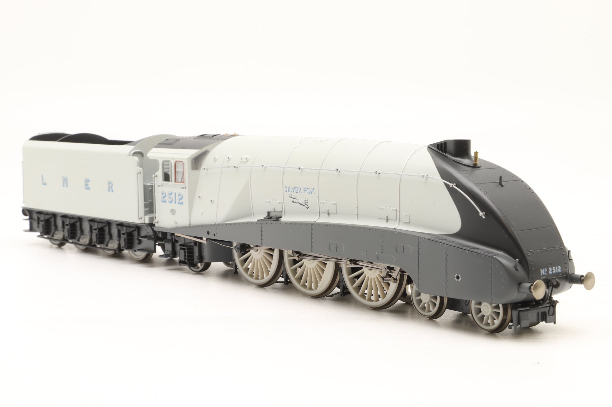 Hornby OO R2373M Silver Fox Train Pack Ltd Ed 73/ 1500