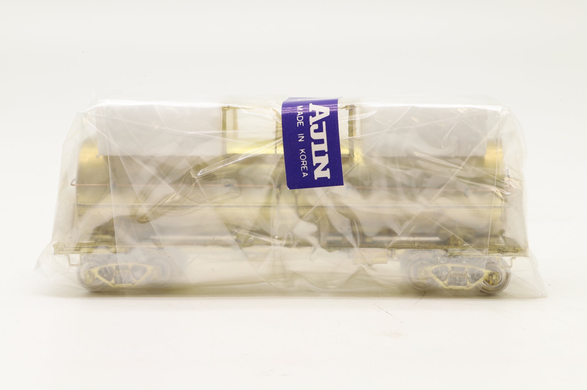 Overland Models/MS Models HO Brass OMI-3134 ACF Single Dome, Insulated, High Pressure Tank Car, Plain Brass