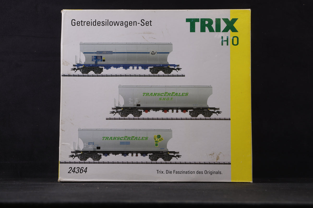 Trix HO 24364 3 Pack of Grain Hopper Wagons in Transcērēales/TMF-CITA Liveries