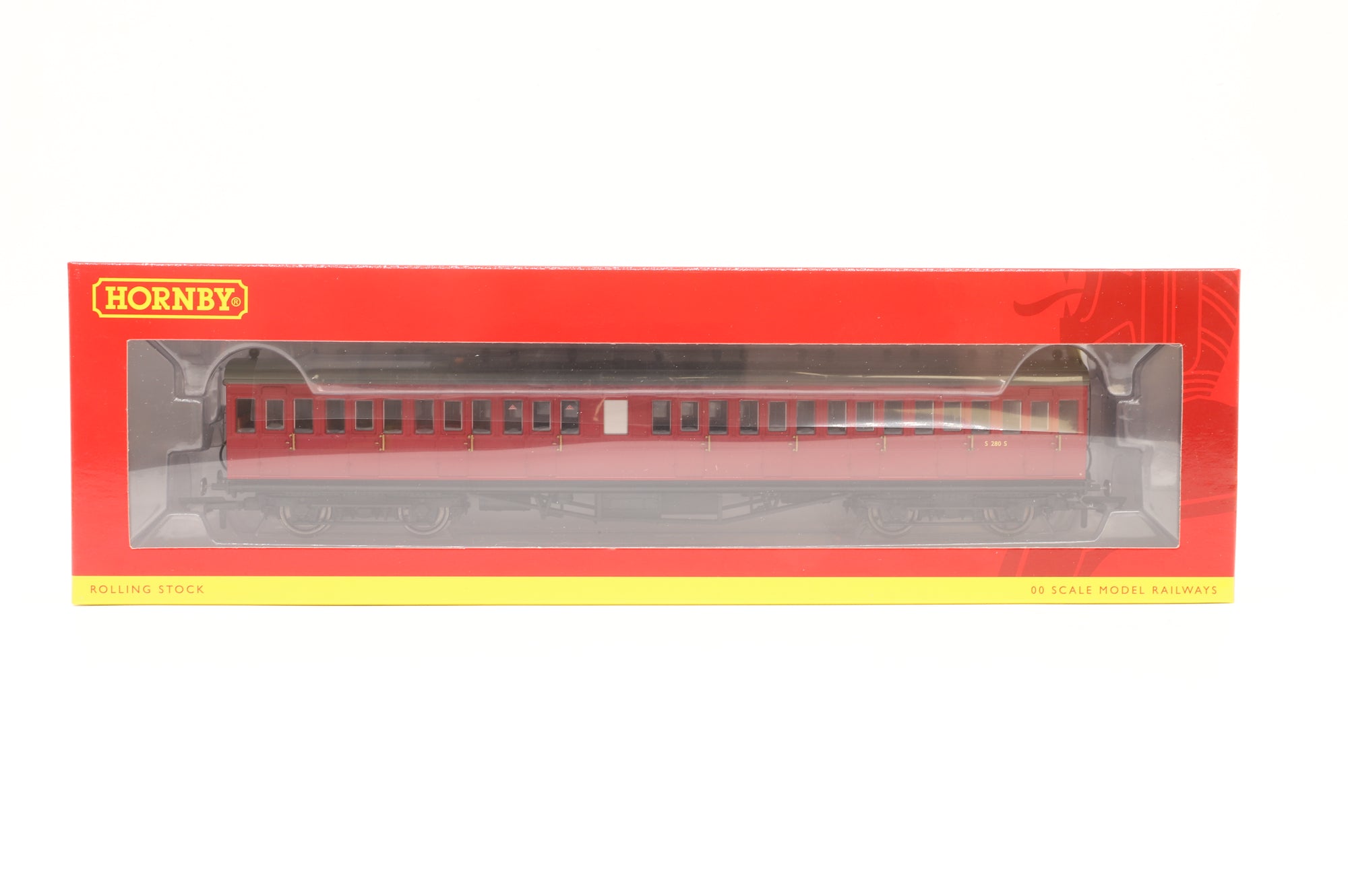 Hornby OO R4746A, 47A, 48A & 49A Rake of 4 BR Ex- LSWR Non-Corridor Coaches Crimson