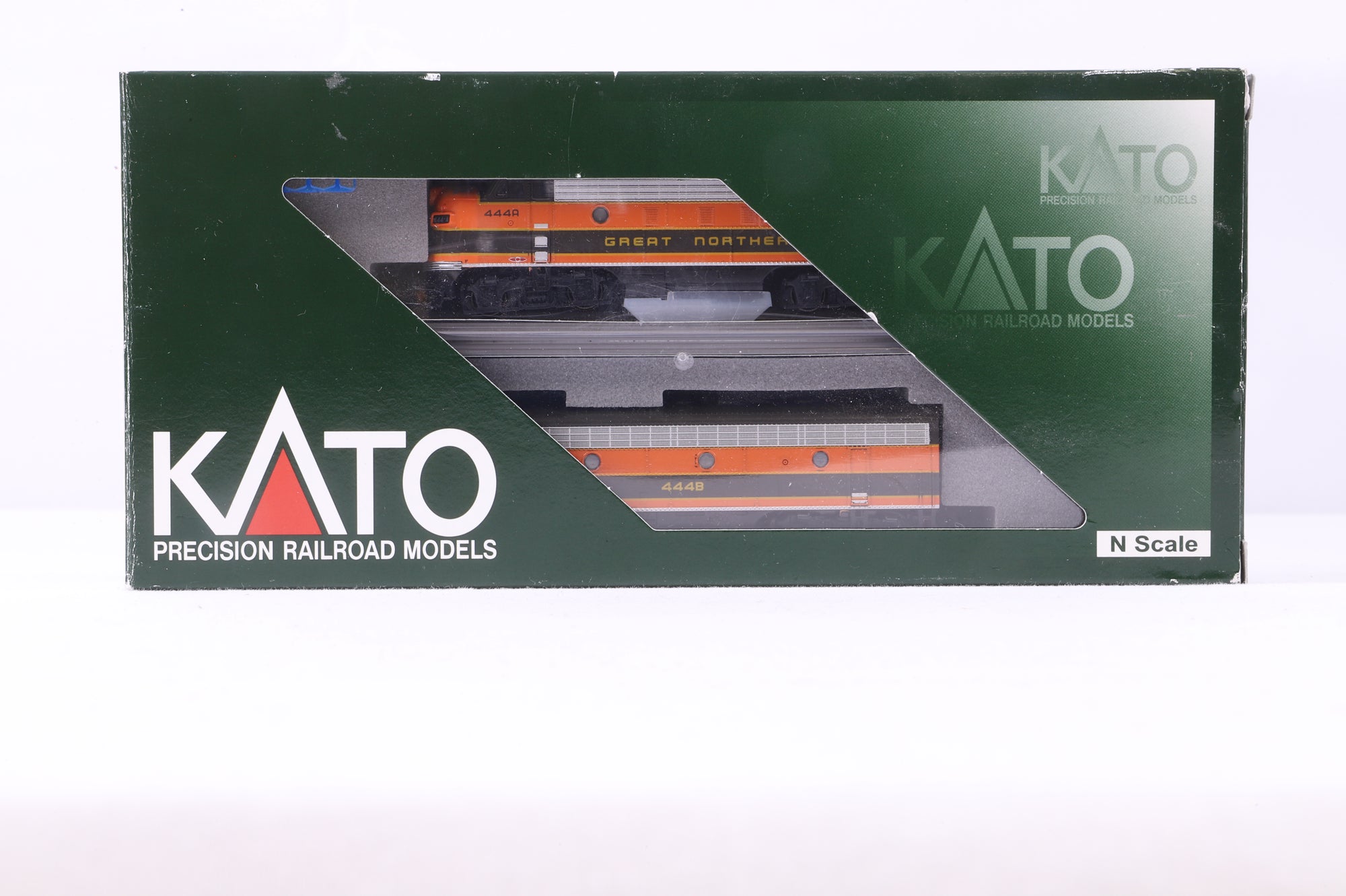 Kato N 106-0420 EMD F7A/B Set Great Northern '444A' & '444B'