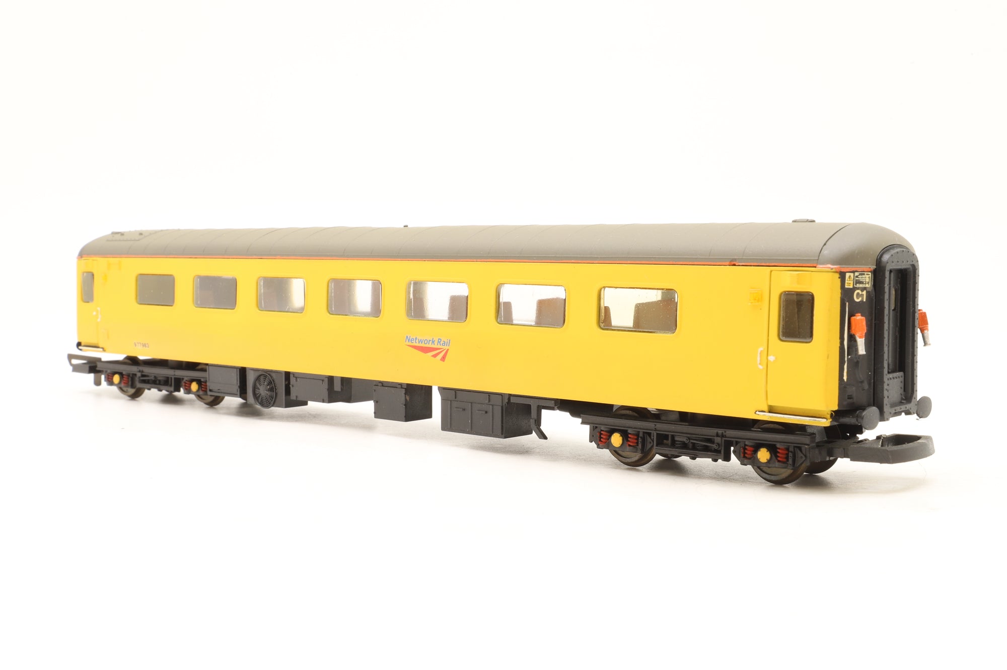 Custom OO Mk2F 977983 in Network Rail Yellow