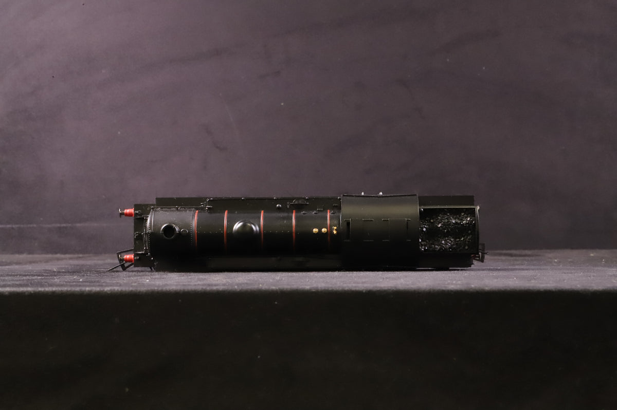 Hornby OO R2913 Thompson L1 &#39;67772&#39; BR Lined Black E/C