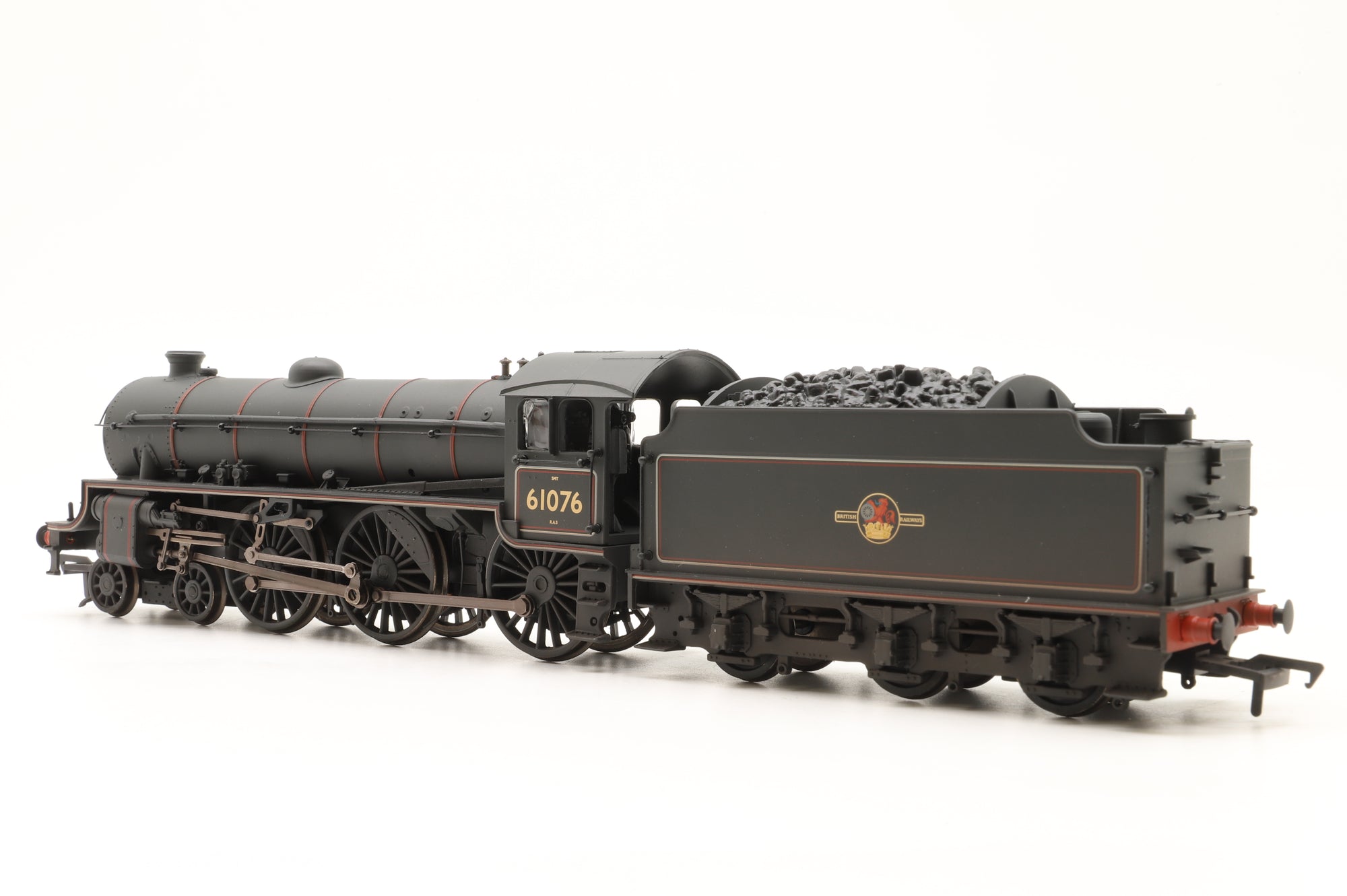 Bachmann OO 31-716A Class B1 '61076' BR Lined Black L/C Weathered