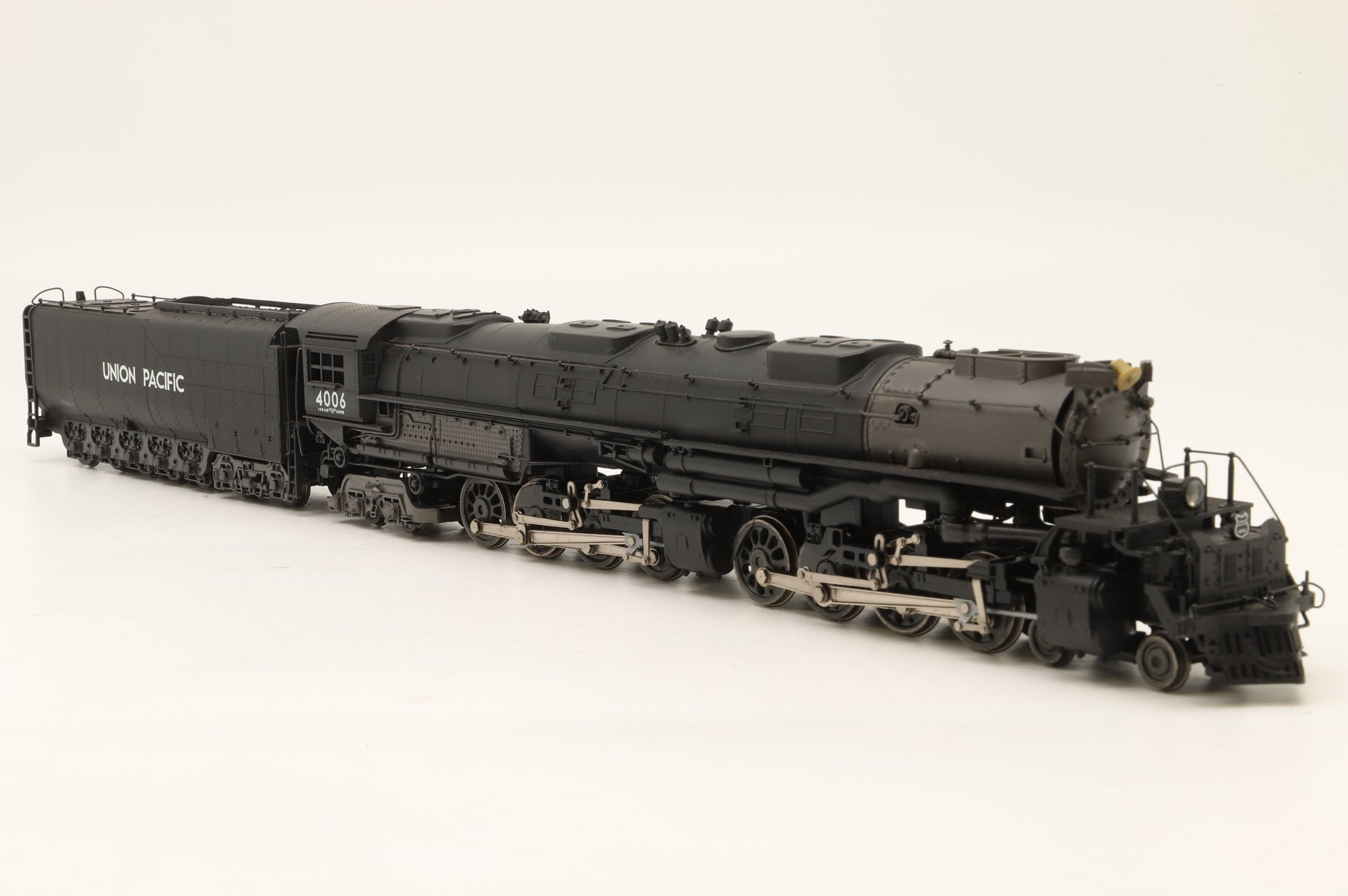Rivarossi HO 1586 Union Pacific 4-8-8-4 Big Boy #4006