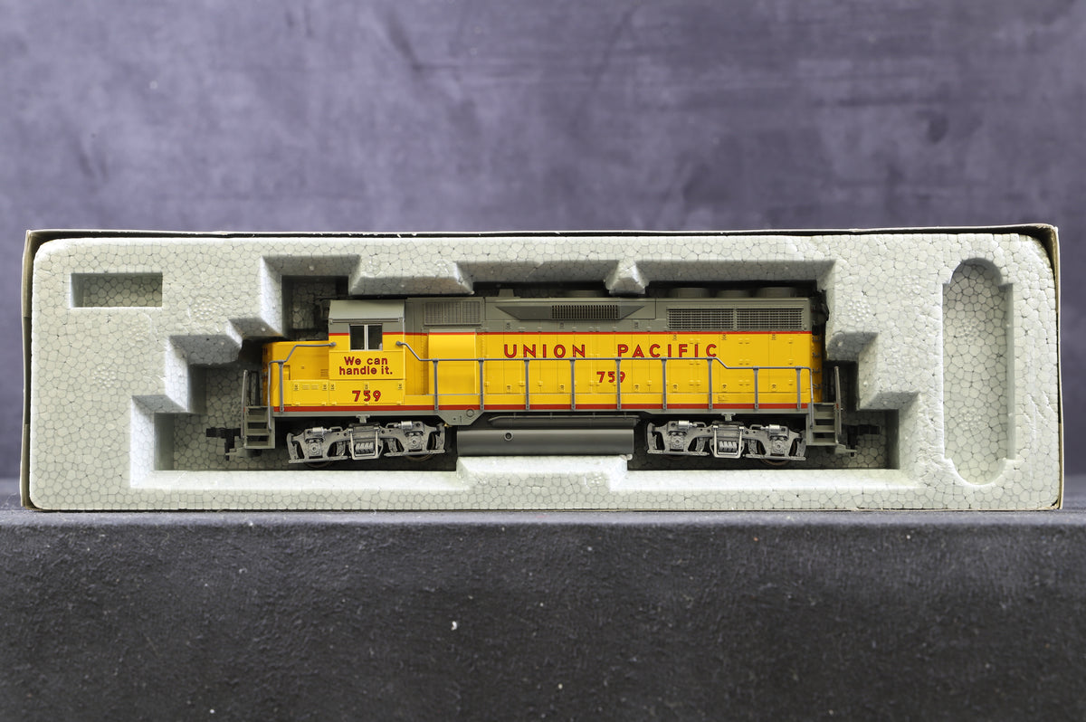 Kato HO 37-040 EMD GP35 Union Pacific &#39;759&#39; &#39;We Can Handle It&#39;