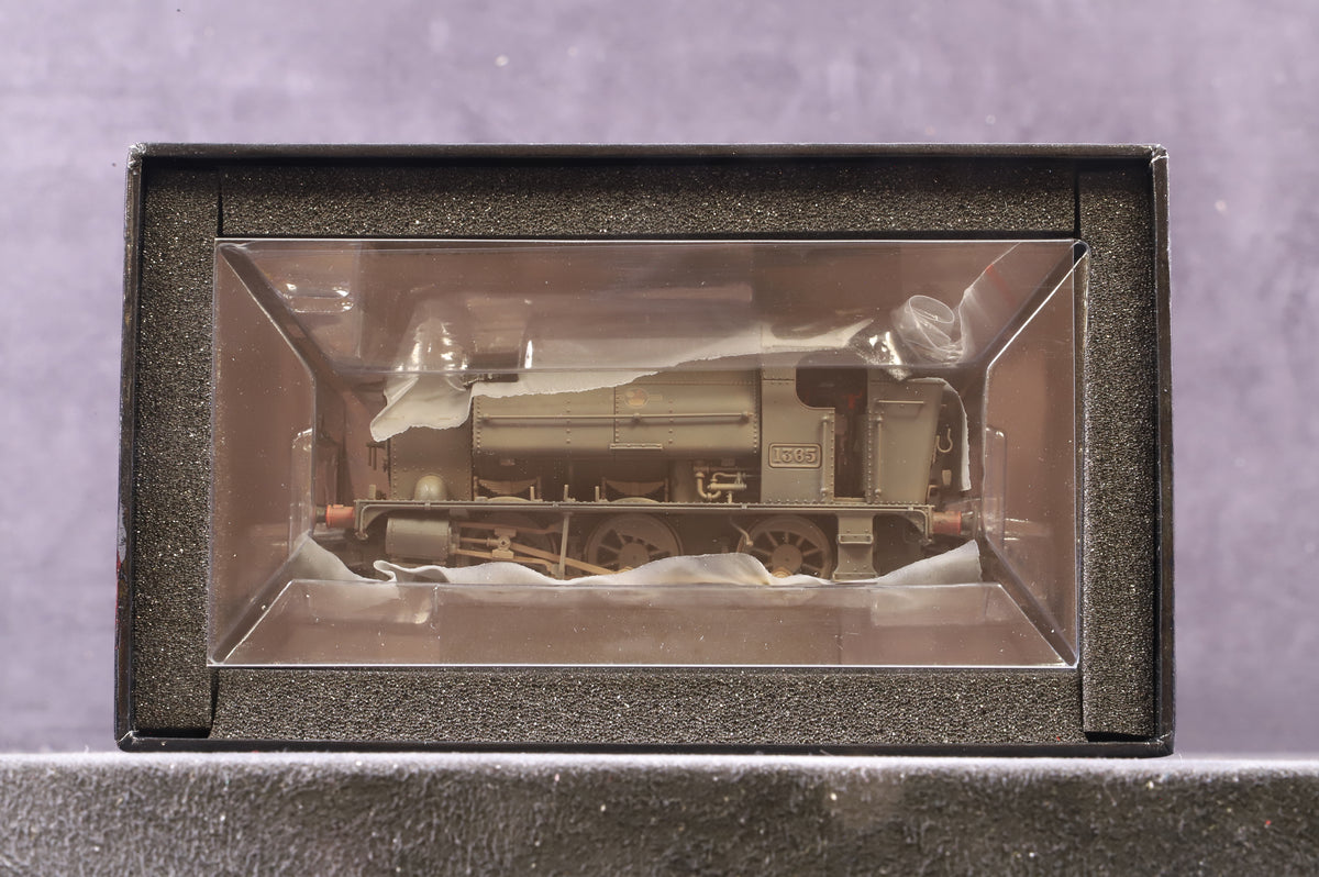 KMRC OO K2205 GWR 1361 Saddle Tank 1365 in BR Black with Late Crests - Weathered