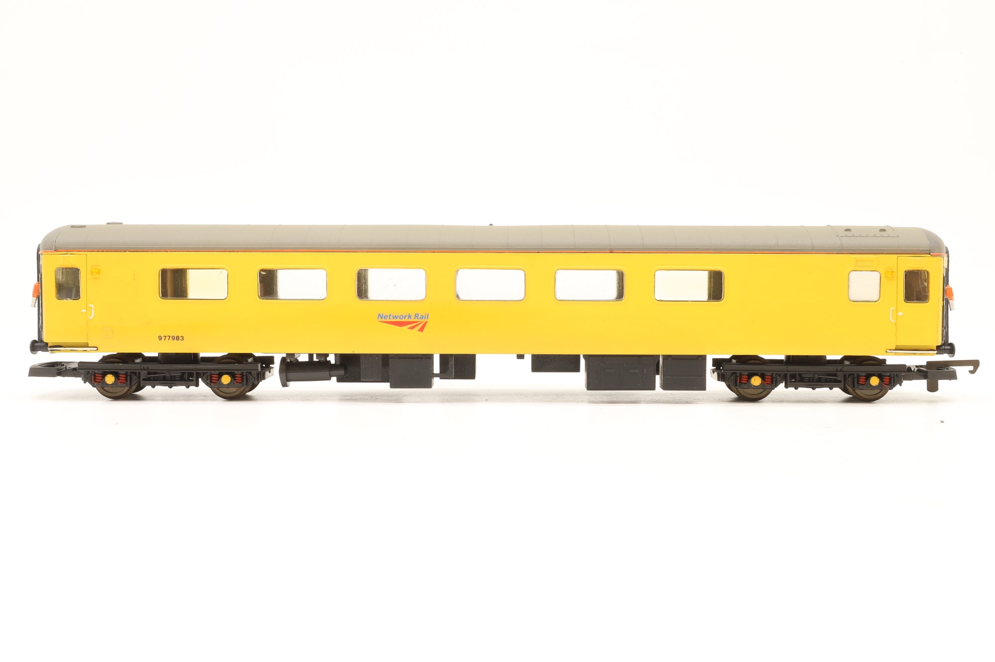 Custom OO Mk2F 977983 in Network Rail Yellow