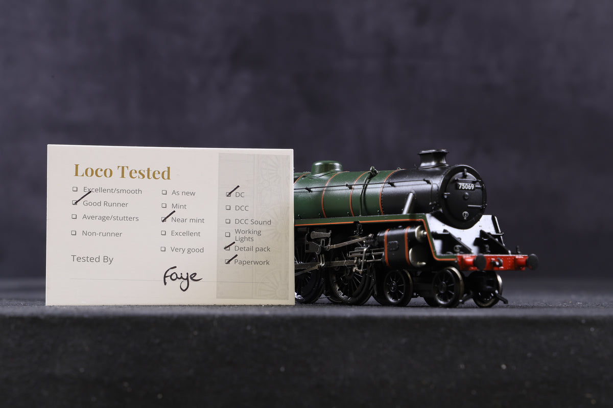 Bachmann OO 31-116 Standard Class 4MT &#39;75069&#39; BR1B Tender BR Lined Green L/Crest Preserved