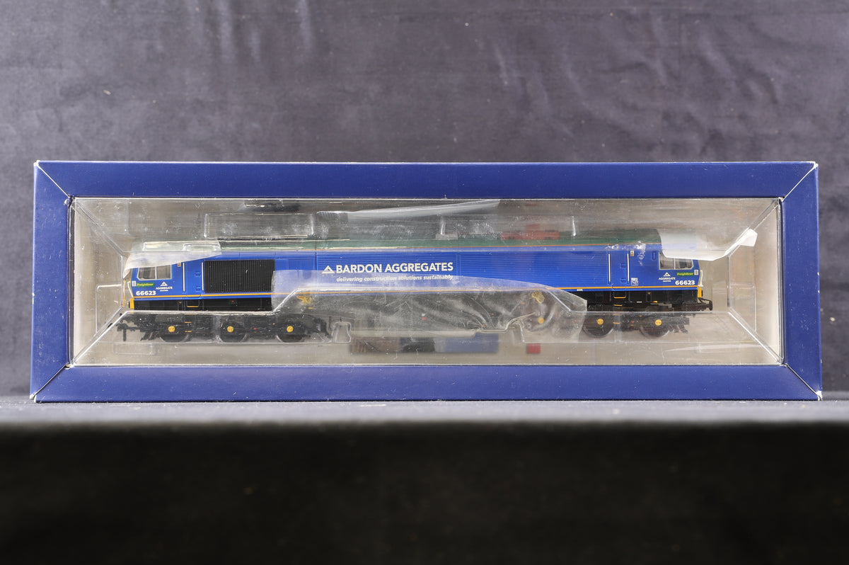 Bachmann OO 32-979Z Class 66 Diesel &#39;66623&#39; Freightliner Bardon Aggregates Excl. KMRC