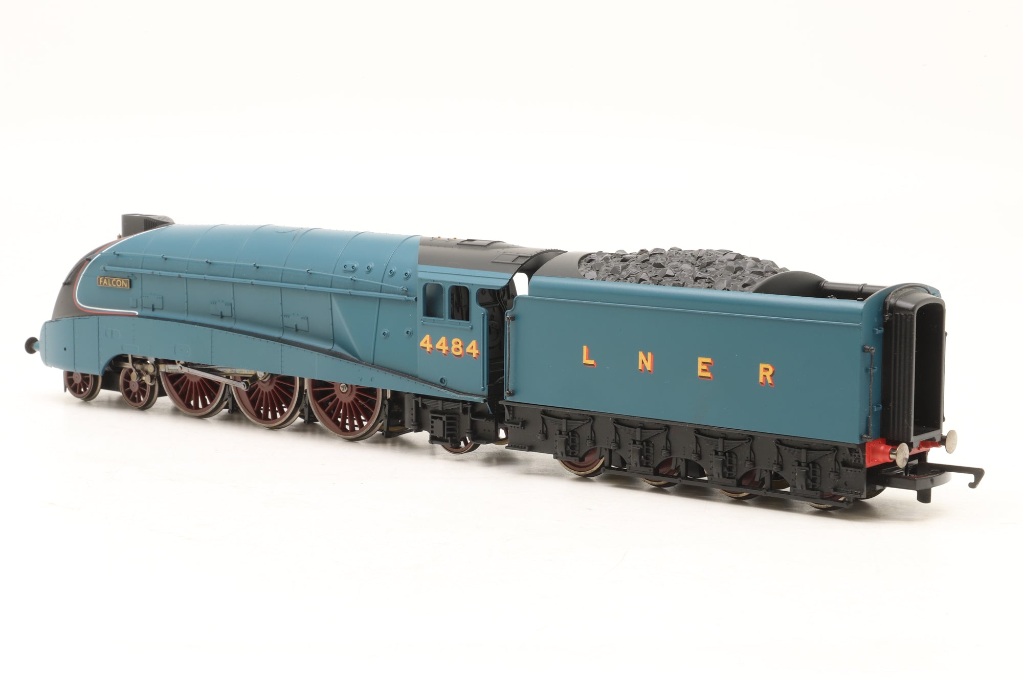 Hornby OO R2779 LNER Class A4 'Falcon'