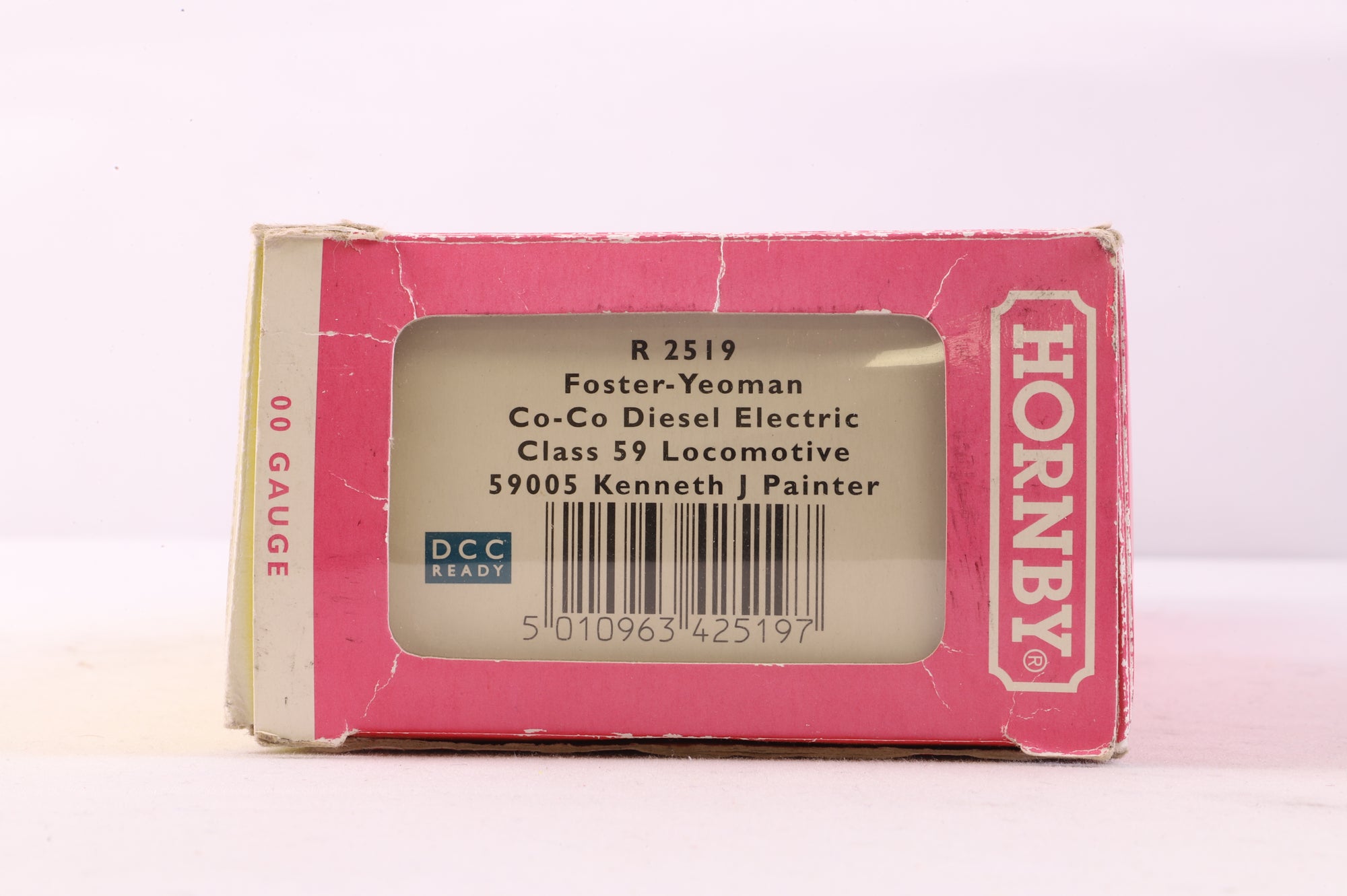 Hornby OO R2519 Foster-Yeoman CO-Co Class 59 '59005' 'Kenneth J Painter', DCC Fitted