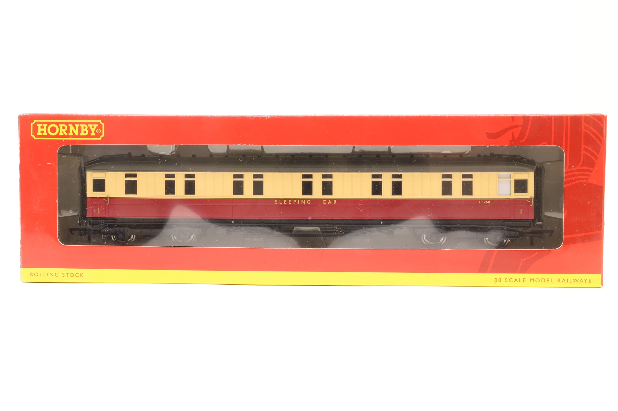 Hornby OO R4178, 79, 80, 81 & 82 Rake of 5 Gresley 61ft 6in Coaches Crimson & Cream